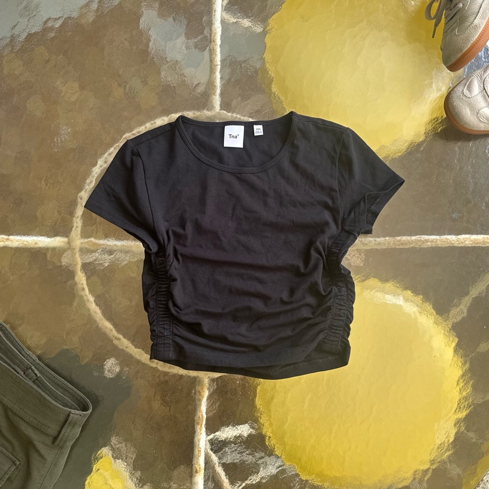Aritzia TNA Black Ruched T-Shirt